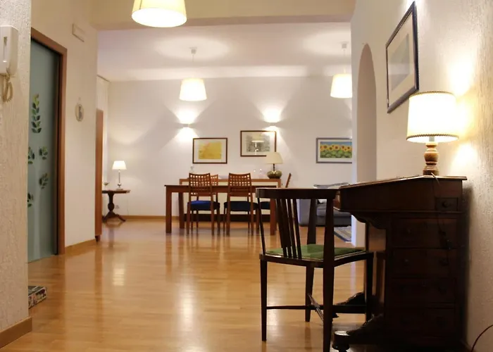 Il Gufo E La Gattina Bed & Breakfast *